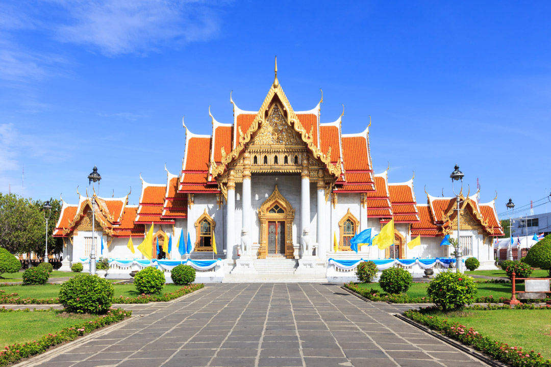 1. วัดพระศรีรัตนมหาธาตุ