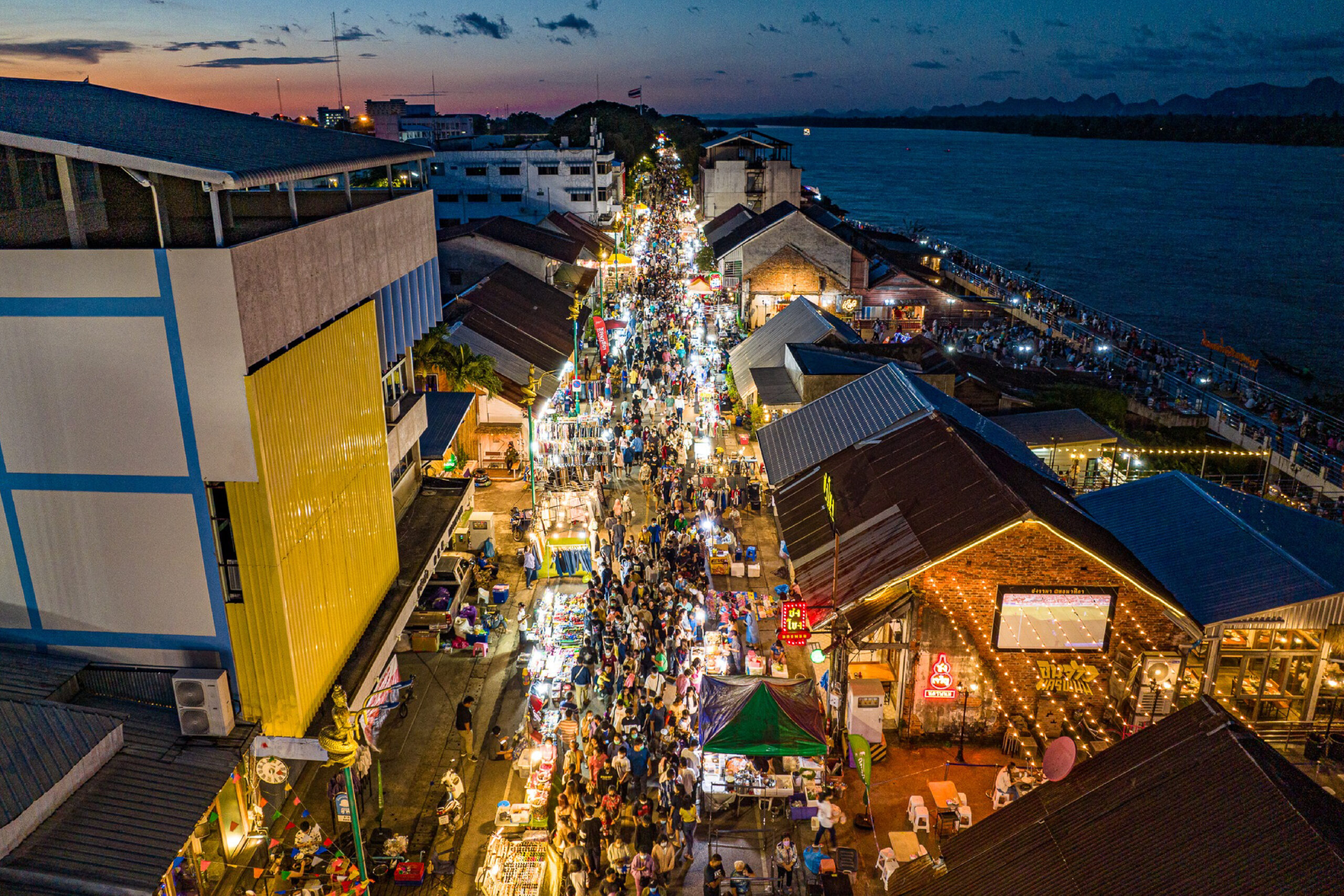 Nakhon Phanom Walking Street