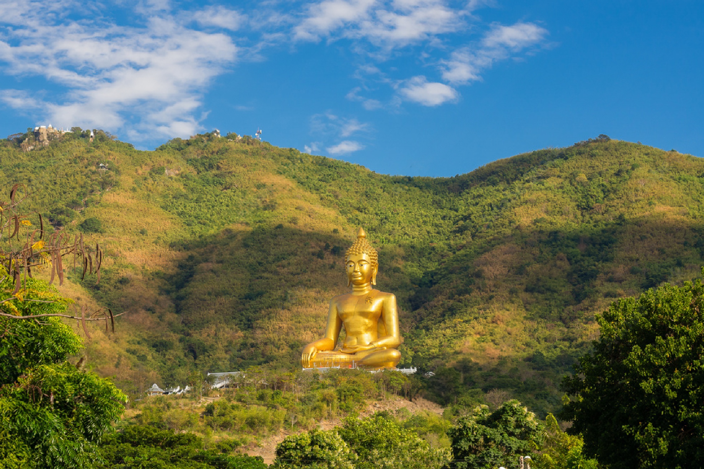 Wat Khao Wong Phrachan